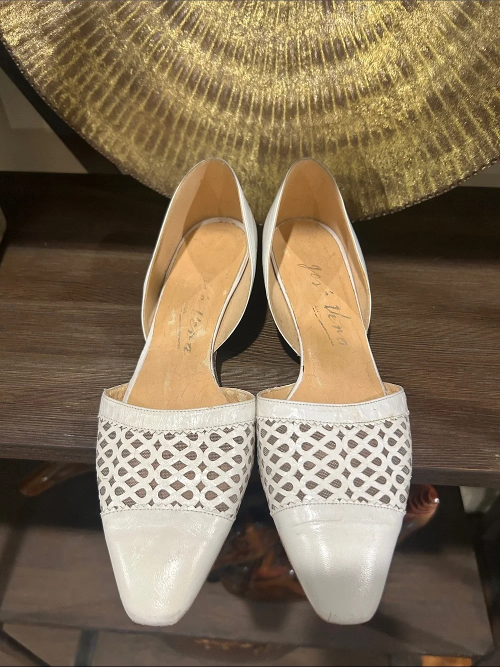 Jos Vena Women's White D'Orsay Pointed Toe Flats vintage 8N